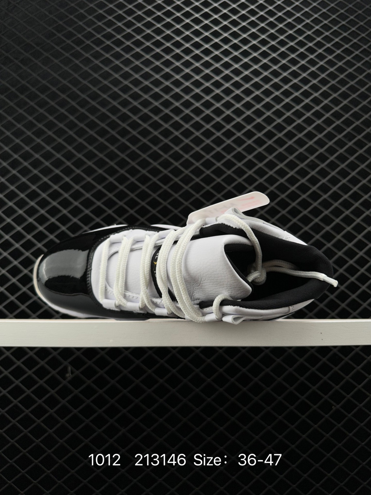 Air Jordan 11 Low “Navy Blue Snakeskin”